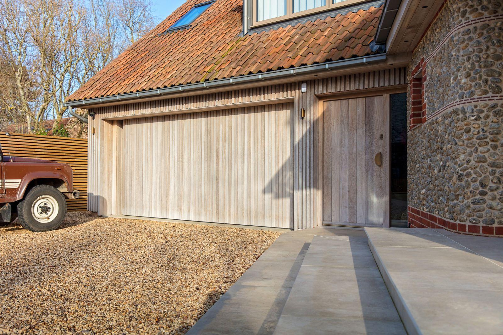 Curved Sliding Timber Garage Door 